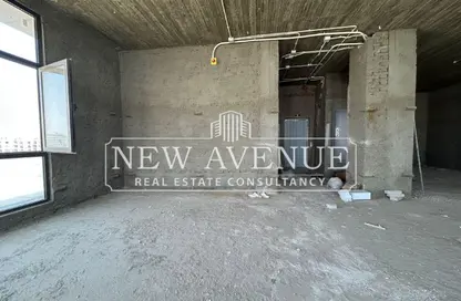 مساحات مكتبية - استوديو - 1 حمام للبيع في ديستريكت 5 - كمبوندات التجمع الخامس - التجمع الخامس - مدينة القاهرة الجديدة - القاهرة