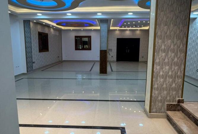 8667051 - Property Image 3