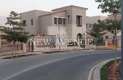 Twin House - 3 Bedrooms - 3 Bathrooms for sale in Street Of Dreams - Uptown Cairo - Mokattam - Cairo