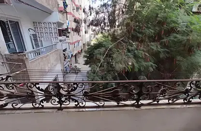 Apartment - 2 Bedrooms - 2 Bathrooms for sale in Shaarawy St. - Laurent - Hay Sharq - Alexandria Apartment - 2 Bedrooms - 2 Bathrooms for sale in Shaarawy St. - Laurent - Hay Sharq - Alexandria