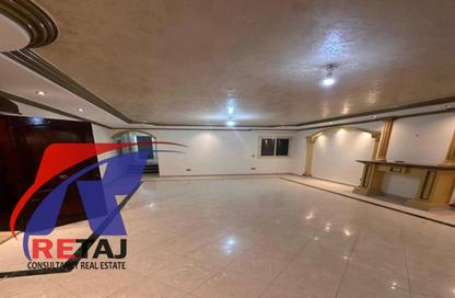 Apartment - 3 Bedrooms - 3 Bathrooms for rent in Makram Ebeid St. - 6th Zone - Nasr City - Cairo