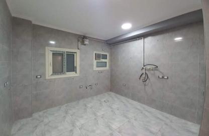Apartment - 3 Bedrooms - 2 Bathrooms for sale in Al Gezira St. - South Investors Area - New Cairo City - Cairo