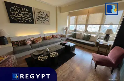 شقة - 2 غرف نوم - 2 حمامات للايجار في شارع بهجت علي (ابن النبيه) - الزمالك - القاهرة