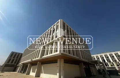 Office Space - 3 Bedrooms - 2 Bathrooms for rent in Mivida - 5th Settlement Compounds - The 5th Settlement - New Cairo City - Cairo