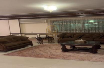 Apartment - 4 Bedrooms - 3 Bathrooms for sale in Mohammed Farid Axis - District 4 - The 5th Settlement - New Cairo City - Cairo