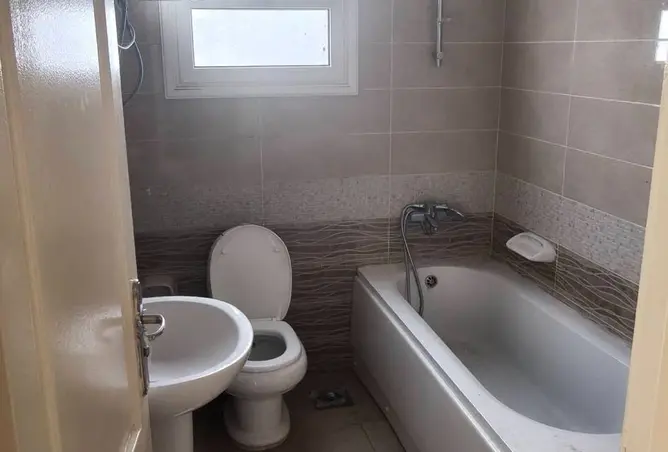 118810200 - Property Image 3
