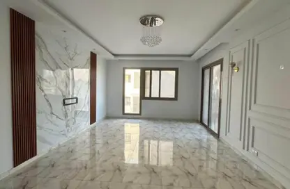 Apartment - 3 Bedrooms - 3 Bathrooms for sale in Aeon - 6 October Compounds - 6 October City - Giza