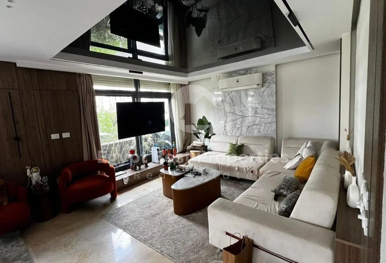 111588010 - Property Main Image