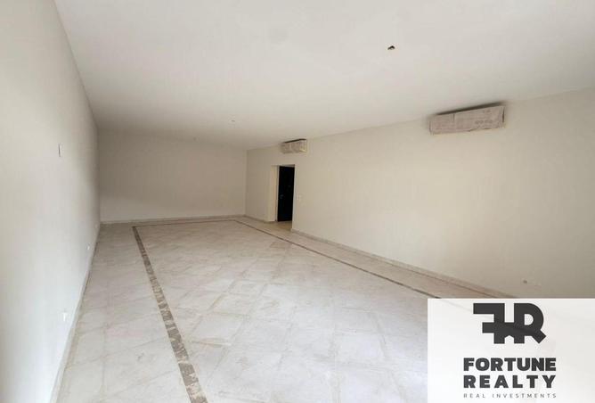 102059381 - Property Image 2