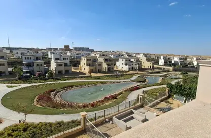 منزل مزدوج - 5 غرف نوم - 5 حمامات للبيع في سيليستا هيلز - اب تاون كايرو - المقطم - القاهرة