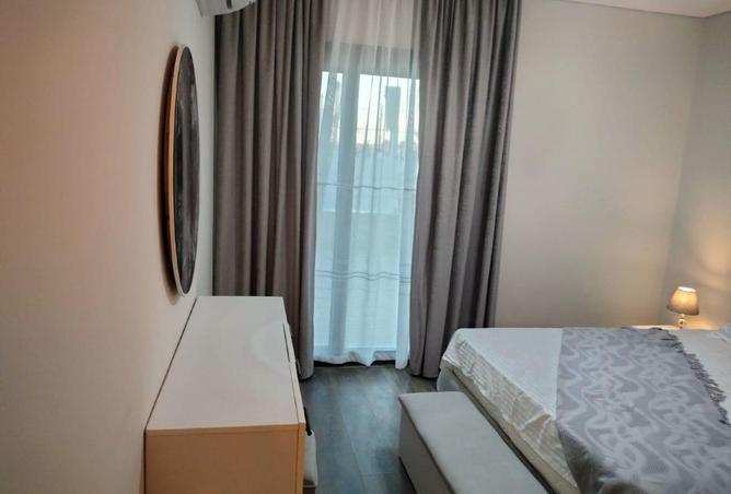 77331220 - Property Image 3