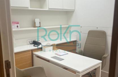 Clinic - Studio - 2 Bathrooms for rent in Arkan Plaza - 26th of July Corridor - Sheikh Zayed City - Giza