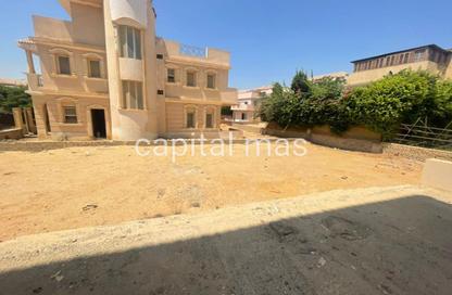 Villa - 6 Bedrooms - 5 Bathrooms for sale in Maxim - The 1st Settlement - New Cairo City - Cairo
