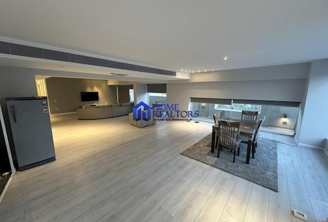 8421690 - Property Image 3