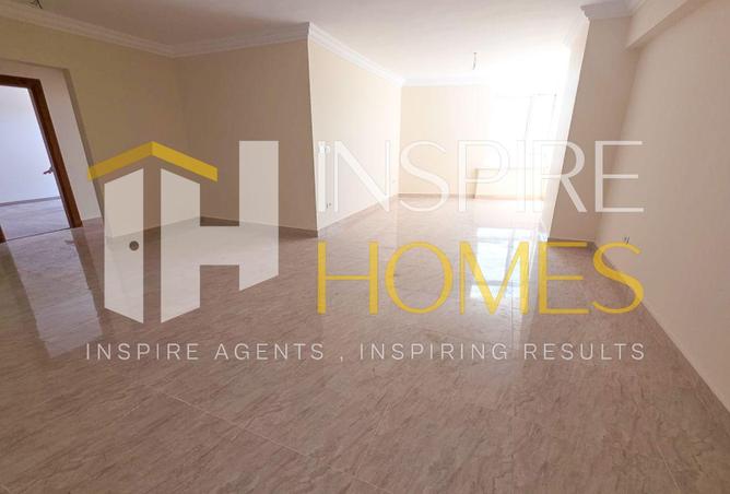 99110359 - Property Image 2