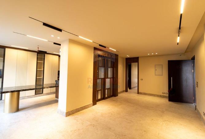 82605737 - صورة العقار 3