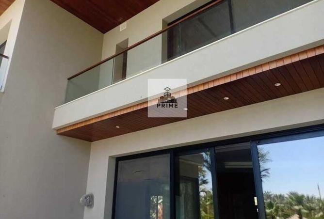 8630067 - Property Image 2