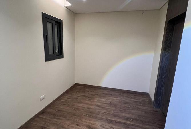 53717450 - صورة العقار 3