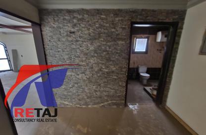 Apartment - 3 Bedrooms - 2 Bathrooms for sale in Nasr City Compounds - Nasr City - Cairo