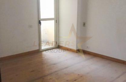 Apartment - 3 Bedrooms - 1 Bathroom for sale in Smouha - Hay Sharq - Alexandria Apartment - 3 Bedrooms - 1 Bathroom for sale in Smouha - Hay Sharq - Alexandria