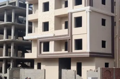 Apartment - 3 Bedrooms - 3 Bathrooms for sale in New Narges - New Cairo City - Cairo