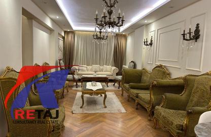 Apartment - 4 Bedrooms - 2 Bathrooms for sale in Ahmed Al Zomor St. - 9th Zone - Nasr City - Cairo