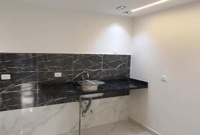 106296603 - Property Image 2
