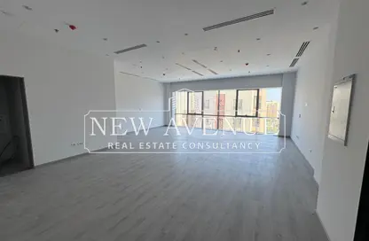 Office Space - 2 Bedrooms - 1 Bathroom for rent in Akoya - 5th Settlement Compounds - The 5th Settlement - New Cairo City - Cairo