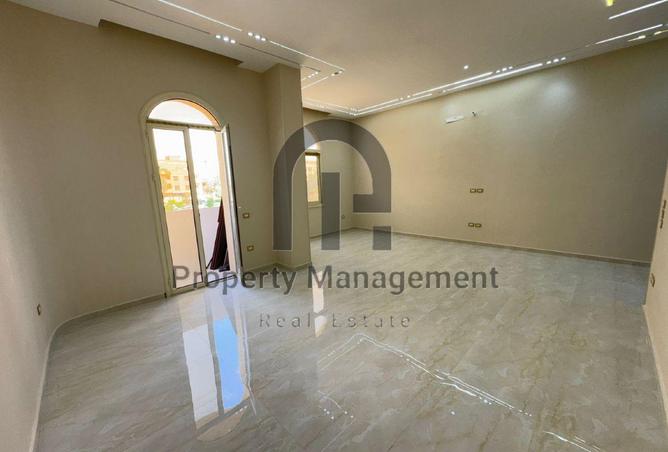 74322776 - Property Image 2