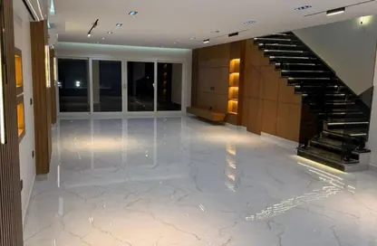 فيلا - 3 غرف نوم - 3 حمامات للايجار في ماونتن فيو اى سيتي - كمبوندات التجمع الخامس - التجمع الخامس - مدينة القاهرة الجديدة - القاهرة