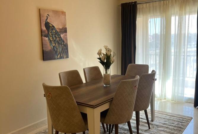97723487 - Property Image 2