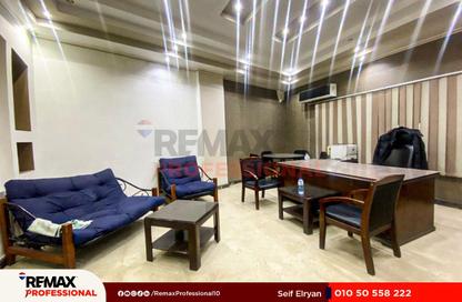 Office Space - 3 Bedrooms - 1 Bathroom for sale in Ahmed Zou Al Fekar St. - Laurent - Hay Sharq - Alexandria