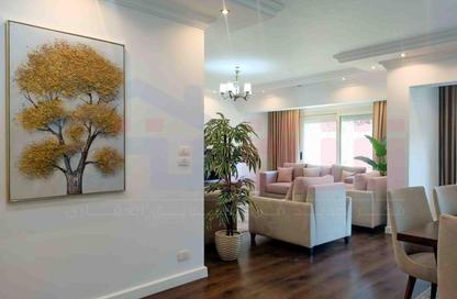 Townhouse - 3 Bedrooms - 2 Bathrooms for sale in Alex West - Alexandria Compounds - Alexandria Townhouse - 3 Bedrooms - 2 Bathrooms for sale in Alex West - Alexandria Compounds - Alexandria