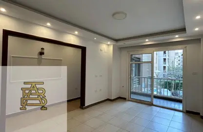 Apartment - 2 Bedrooms - 1 Bathroom for sale in Madinaty - Cairo