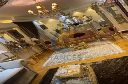 Apartment - 3 Bedrooms - 2 Bathrooms for sale in Cornish El Nile St. - Maadi - Hay El Maadi - Cairo