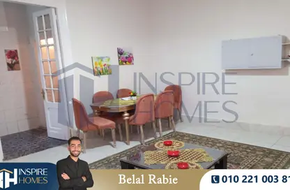 شقة - 3 غرف نوم - 2 حمامات للايجار في كامب شيزار - حي وسط - الاسكندرية