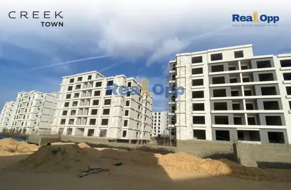 Apartment - 1 Bedroom - 1 Bathroom for sale in Creek Town - The 1st Settlement - New Cairo City - Cairo