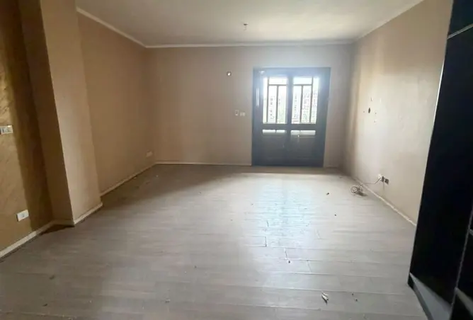 121655771 - Property Image 2
