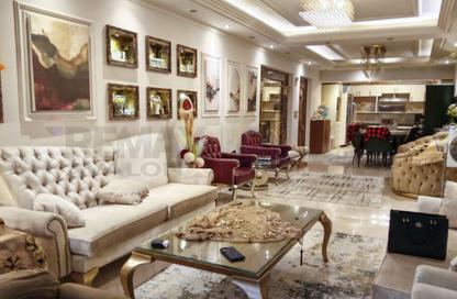Apartment - 2 Bedrooms - 2 Bathrooms for sale in Khalil Mutran St. - Saba Basha - Hay Sharq - Alexandria
