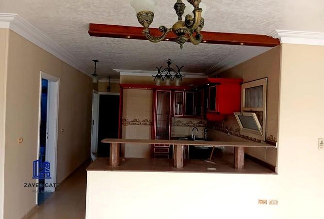 64645000 - Property Image 3