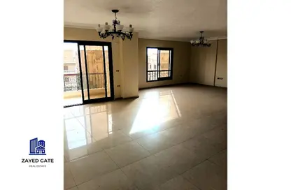 شقة - 3 غرف نوم - 2 حمامات للبيع في الحي السابع - الشيخ زايد - الجيزة