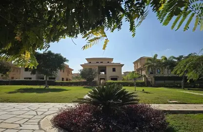 Villa - 5 Bedrooms - 5 Bathrooms for sale in Privado - Madinaty - Cairo