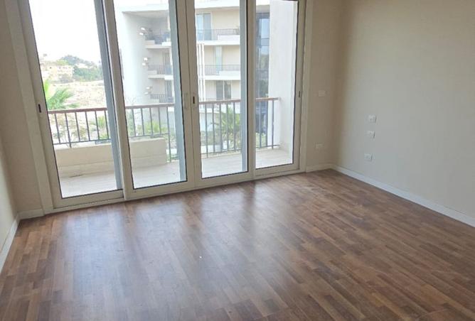 99801783 - Property Image 3