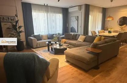 شقة - 2 غرف نوم - 2 حمامات للبيع في فيلدج جيت - المستثمرين الجنوبية - مدينة القاهرة الجديدة - القاهرة