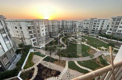 Apartment - 3 Bedrooms - 3 Bathrooms for rent in Garden Residence - Hyde Park - New Cairo City - Cairo