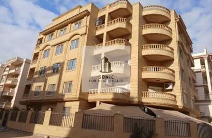 Apartment - 3 Bedrooms - 2 Bathrooms for sale in South Lotus - El Lotus - New Cairo City - Cairo