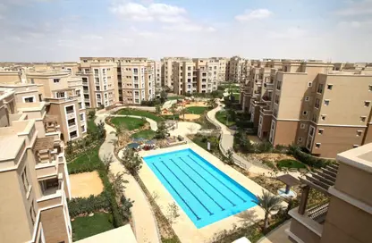 Apartment - 2 Bedrooms - 3 Bathrooms for sale in Al Katameya Plaza - The 1st Settlement - New Cairo City - Cairo