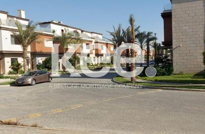 Townhouse - 4 - 5 for sale in Azzar 2 - 5th Settlement Compounds - The 5th Settlement - New Cairo City - Cairo