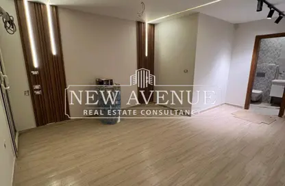 Apartment - 3 Bedrooms - 2 Bathrooms for sale in Sarai - Mostakbal City Compounds - Mostakbal City - Future City - Cairo