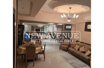 Duplex - 5 Bedrooms - 4 Bathrooms for sale in Doctor Ahmed Okasha St. - El Banafseg 6 - El Banafseg - New Cairo City - Cairo